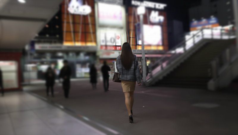 【初次拍攝】混血級纖細人妻留衣(28) 雖然很安靜，但被舔的時候會發出「啊…！」聲音的敏感體質！白虎痙攣讓肚子濕答答＆口交深喉吞精→咕嚕咕嚕清潔口交